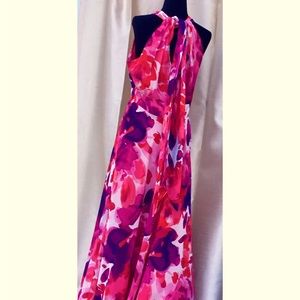 Eliza J formal wedding guest,sleeveless,floral,elegant ,floor length dress
